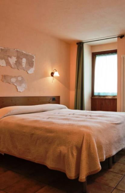 Meuble Lo Miete Viei Hotel ชัมโปลุก ภายนอก รูปภาพ